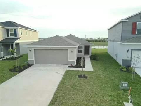 Exterior - 9532 Sandy Bluffs Cir, Parrish, FL 34219 photo 3 of 3