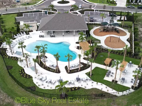 Exterior - 9532 Sandy Bluffs Cir, Parrish, FL 34219 photo 1 of 3