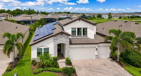 Exterior - 9211 Isabella Cir, Parrish, FL 34219 photo 11 of 12