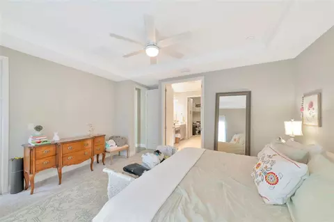 Bedroom - 9211 Isabella Cir, Parrish, FL 34219 photo 9 of 12