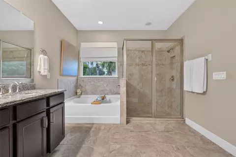 Bath - 17111 2nd Ave E, Bradenton, FL 34212 photo 1 of 5