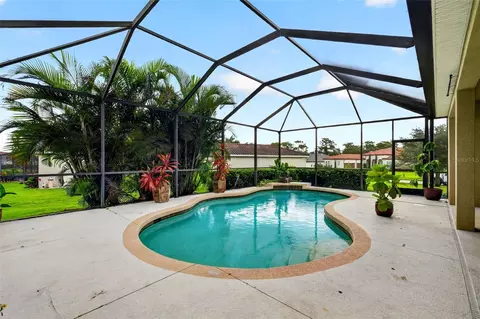 Exterior - 17111 2nd Ave E, Bradenton, FL 34212 photo 6 of 17