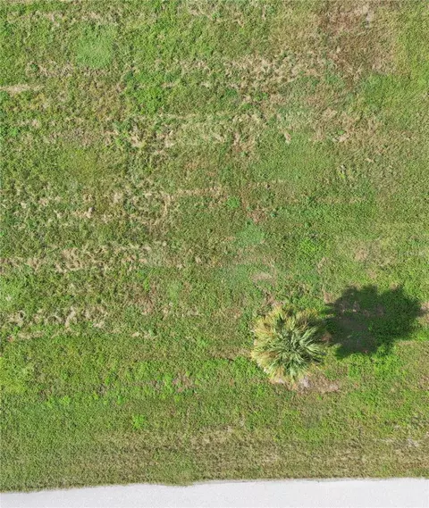 104 Brig Cir S, Placida, FL 33946 photo 2
