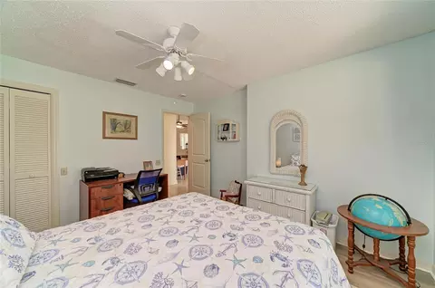Bedroom - 4729 Peridia Blvd E, Bradenton, FL 34203 photo 5 of 5
