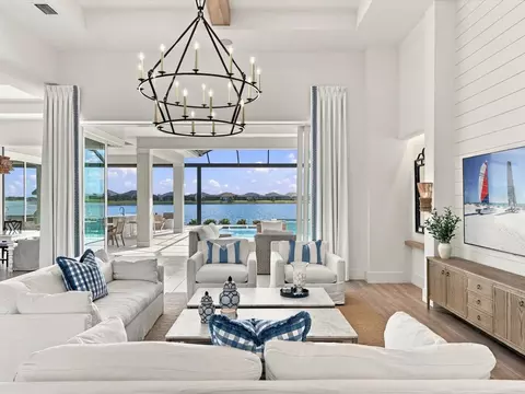 Living - 532 Blue Shell Loop, Sarasota, FL 34240 photo 2 of 7