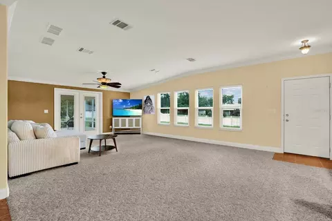 Living - 17403 Estes Rd, Lutz, FL 33548 photo 3 of 4
