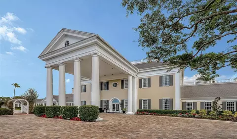 Exterior - 362 Macewen Dr, Osprey, FL 34229 photo 7 of 12