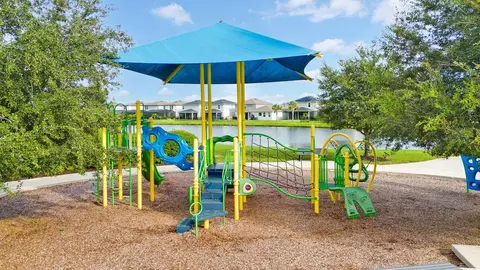 View/Area - 9348 Royal River Cir, Parrish, FL 34219 photo 6 of 17