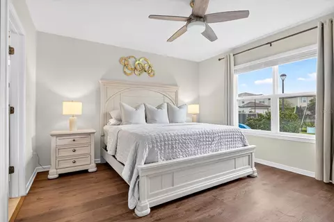 Bedroom - 9348 Royal River Cir, Parrish, FL 34219 photo 3 of 4