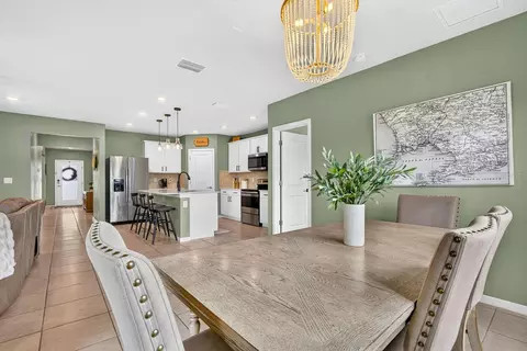 Dining - 9348 Royal River Cir, Parrish, FL 34219 photo 1 of 2