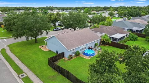 View/Area - 12167 Warwick Cir, Parrish, FL 34219 photo 3 of 5