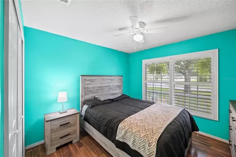 Bedroom - 12167 Warwick Cir, Parrish, FL 34219 photo 4 of 8