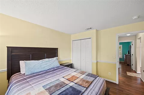 Bedroom - 12167 Warwick Cir, Parrish, FL 34219 photo 7 of 8