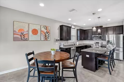 Kitchen - 8003 111th Ter E, Parrish, FL 34219 photo 4 of 4