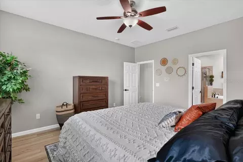 Bedroom - 8003 111th Ter E, Parrish, FL 34219 photo 2 of 8
