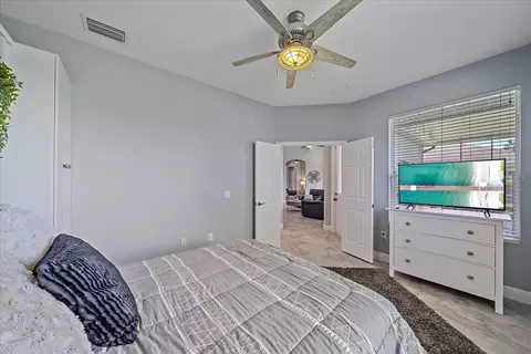 Bedroom - 8015 Spring Marsh Dr, Bradenton, FL 34201 photo 6 of 9
