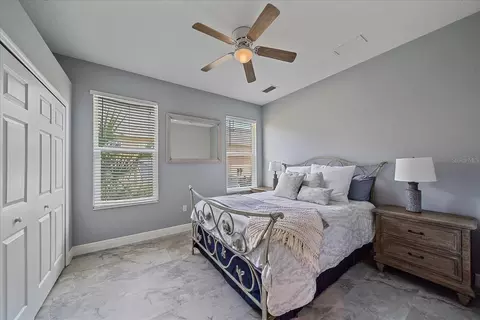 Bedroom - 8015 Spring Marsh Dr, Bradenton, FL 34201 photo 3 of 9
