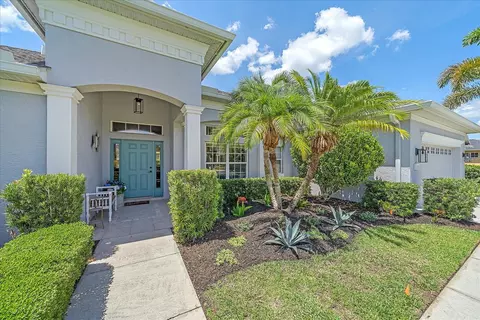 Exterior - 8015 Spring Marsh Dr, Bradenton, FL 34201 photo 3 of 8