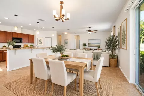 Dining - 115 64th Ave E, Bradenton, FL 34203 photo 1 of 4