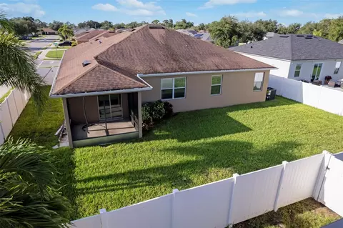View/Area - 115 64th Ave E, Bradenton, FL 34203 photo 4 of 8