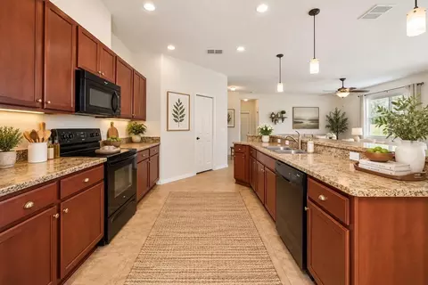 Kitchen - 115 64th Ave E, Bradenton, FL 34203 photo 1 of 9