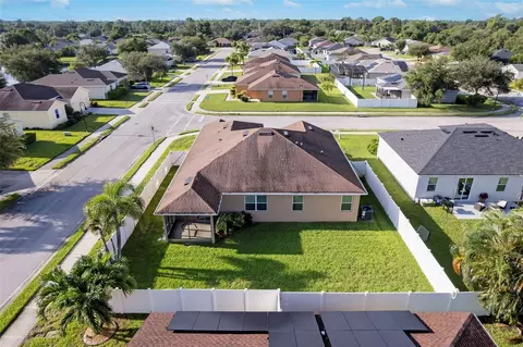View/Area - 115 64th Ave E, Bradenton, FL 34203 photo 2 of 8