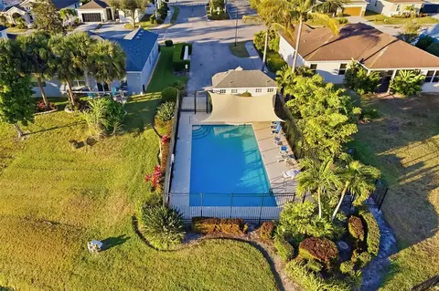 Exterior - 115 64th Ave E, Bradenton, FL 34203 photo 13 of 15