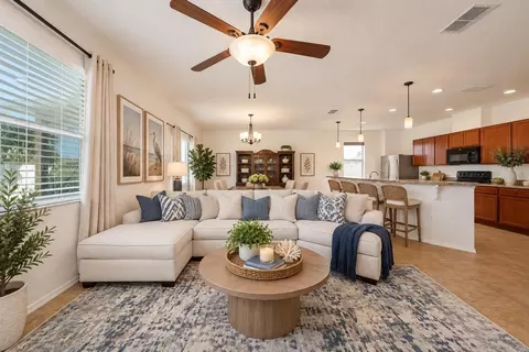 Living - 115 64th Ave E, Bradenton, FL 34203 photo 3 of 4