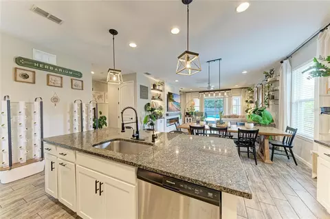 Kitchen - 11227 Spring Gate Trl, Bradenton, FL 34211 photo 4 of 4
