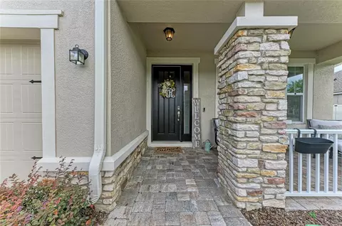 Exterior - 11227 Spring Gate Trl, Bradenton, FL 34211 photo 7 of 14