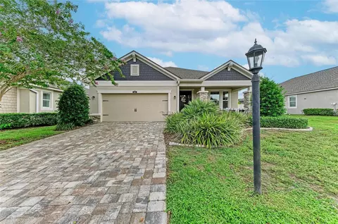 Exterior - 11227 Spring Gate Trl, Bradenton, FL 34211 photo 5 of 14