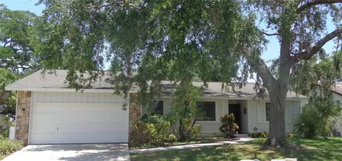 2475 Wood Oak Dr, Sarasota, FL 34232