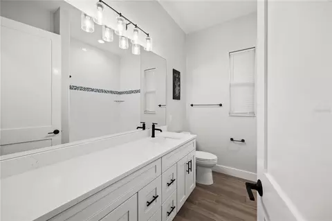 Bath - 400 S Moon Dr, Venice, FL 34292 photo 1 of 4