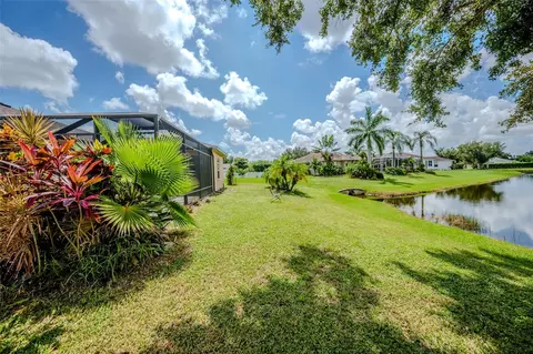 Exterior - 4722 78th Ct E, Bradenton, FL 34203 photo 3 of 6