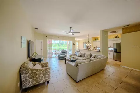 Living - 4722 78th Ct E, Bradenton, FL 34203 photo 3 of 6