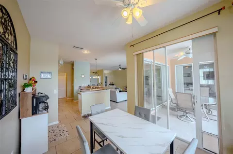 Dining - 4722 78th Ct E, Bradenton, FL 34203 photo 5 of 5