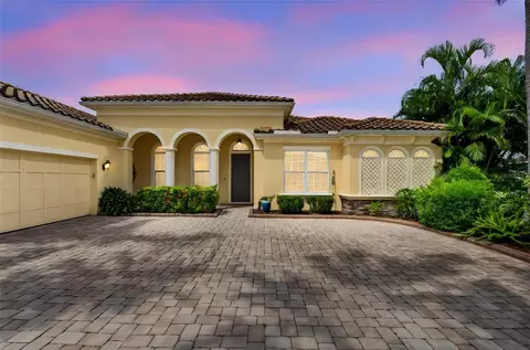 Exterior - 17019 4th Ave E, Bradenton, FL 34212 photo 2 of 18