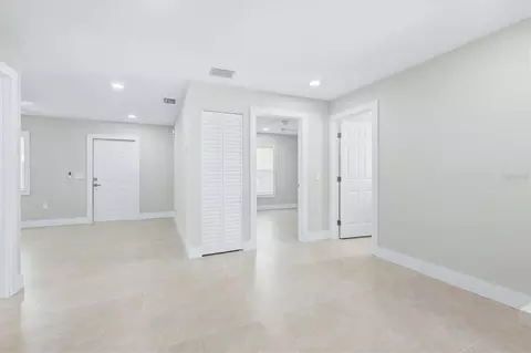 Entry Way - 3021 14th St E, Bradenton, FL 34208 photo 4 of 4