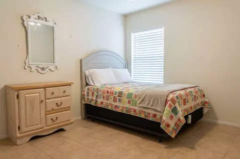 Bedroom - 4219 2nd Ave E, Bradenton, FL 34208 photo 3 of 3