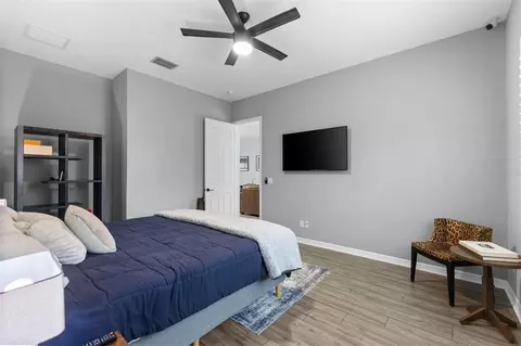 Bedroom - 12743 Rainwashed Loop, Parrish, FL 34219 photo 2 of 3