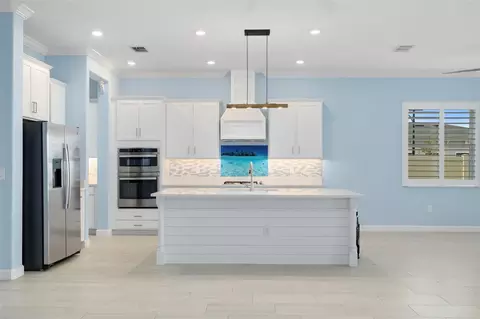 Kitchen - 12338 Violet Jasper Dr, Parrish, FL 34219 photo 1 of 4