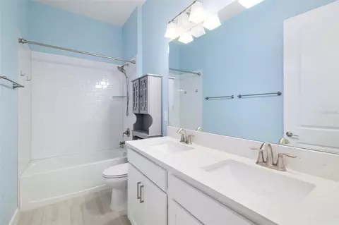 Bath - 12338 Violet Jasper Dr, Parrish, FL 34219 photo 6 of 6