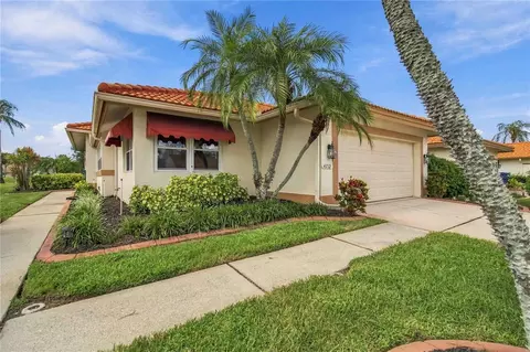 Exterior - 4712 Peridia Blvd E, Bradenton, FL 34203 photo 2 of 13