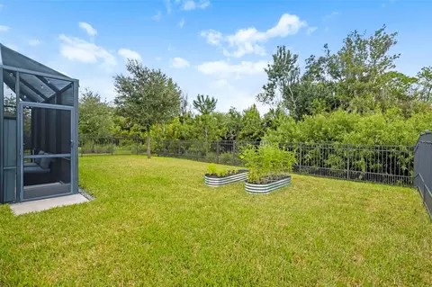 Exterior - 8522 Abalone Loop, Parrish, FL 34219 photo 7 of 14