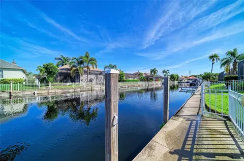 Exterior - 4727 Compass Dr, Bradenton, FL 34208 photo 14 of 14
