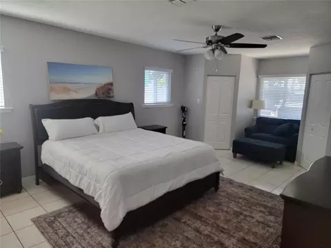 Bedroom - 516 1st Ave E, Bradenton, FL 34208 photo 1 of 10