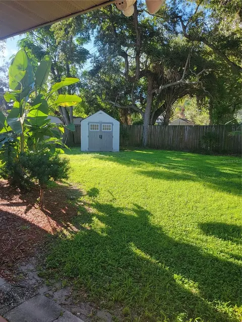 Exterior - 516 1st Ave E, Bradenton, FL 34208 photo 6 of 9