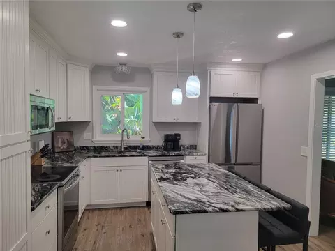Kitchen - 516 1st Ave E, Bradenton, FL 34208 photo 1 of 6