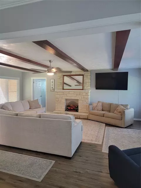 Living - 516 1st Ave E, Bradenton, FL 34208 photo 3 of 7