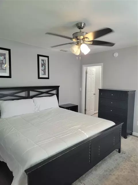 Bedroom - 516 1st Ave E, Bradenton, FL 34208 photo 10 of 10